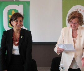 La Presidente Licia Vandone introduce Natalia Bobba La Presidente Licia Vandone introduce Natalia Bobba